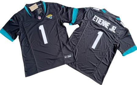 Men's Jacksonville Jaguars #1 Travis Etienne Jr Limited Black FUSE Vapor Jersey