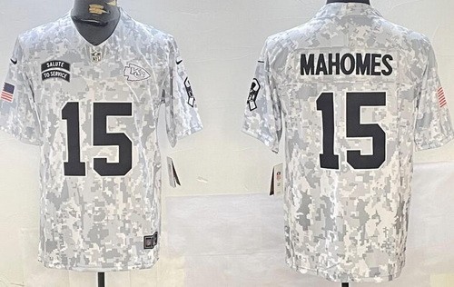Men's Kansas City Chiefs #15 Patrick Mahomes Limited Arctic Camo 2024 Salute to Service Jersey