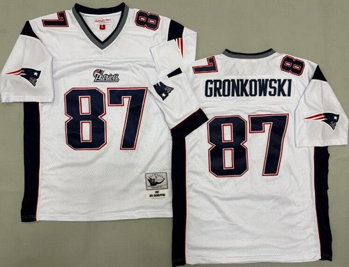 Men's New England Patriots #87 Rob Gronkowski White 2007 Throwback Jersey