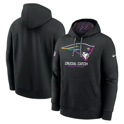 Men's New England Patriots Black 2024 Crucial Catch Club Pullover Hoodie