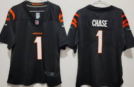 Women's Cincinnati Bengals #1 Ja'Marr Chase Limited Black Vapor Jersey