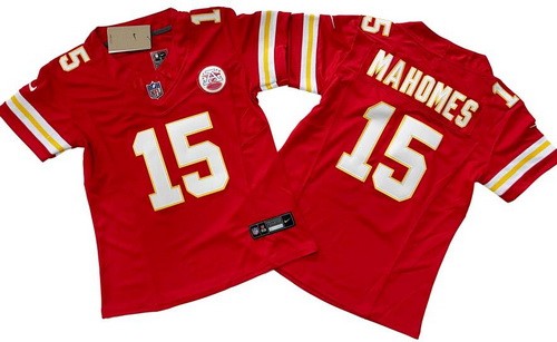 Women's Kansas City Chiefs #15 Patrick Mahomes Limited Red FUSE Vapor Jersey