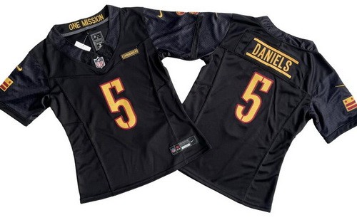 Women's Washington Commanders #5 Jayden Daniels Limited Black FUSE Vapor Jersey