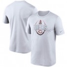 Men's Chicago Bears White Icon Performance T-Shirt