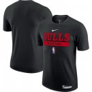 Men's Chicago Bulls Black 2022 Legend On Court Practice Performance T Shirt
