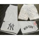 Men's New York Yankees White Three pockets Shorts